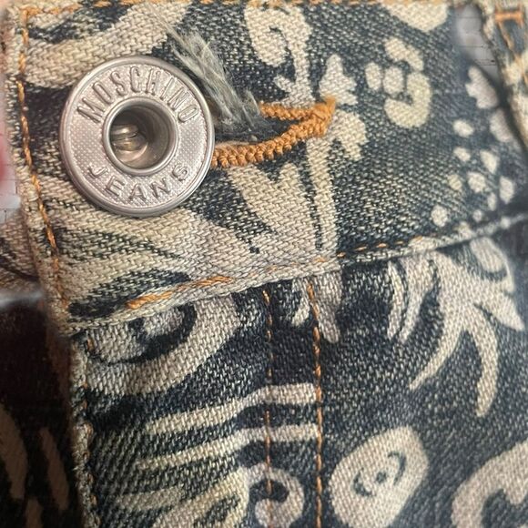 Moschino Distressed denim Blue/Cream Mini Pencil Skirt Sz 8 - Picture 5 of 5